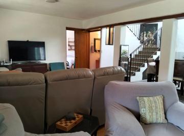 Casa sola, térmica con muros de adobe en zona norte a 3 minutos del bosque
En pl · Casa Sola en Ahuatepec Cuernavaca - Crb - 2 - Cs - I