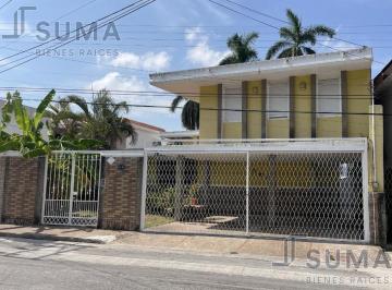 Casa · 439m² · 4 Recámaras · 2 Estacionamientos · Casa en Venta o Renta en Col. Altavista, Tampico Tamaulipas.