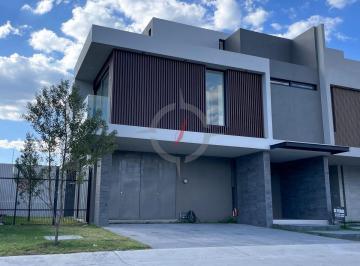 0c07f74e370d2386a1e6b2073c454bda36f7ef54a4058aea8b87a0b97bde2a4f · Casa en Venta en Los Robles con Excelente Ubicacion