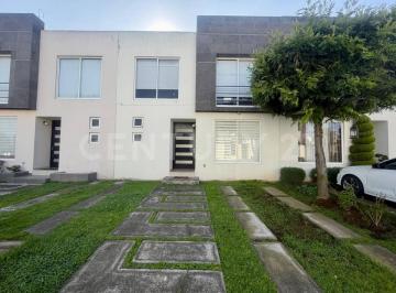 Casa · 112m² · 3 Recámaras · 2 Estacionamientos · Casa en Condominio en Renta en La Concepción, San Mateo Atenco, Estado de México