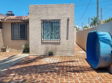Casa de 2 habitaciones, Bahía de Banderas · Se Renta Casa en Valle Dorado Nayarit