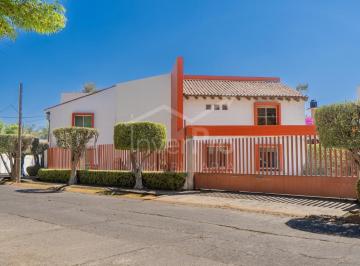 Casa · 313m² · 4 Recámaras · 3 Estacionamientos · Venta Casa en Las Arboledas, Atizapán de Zaragoza Estado de México