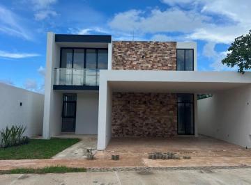 Casa · 314m² · 3 Recámaras · 2 Estacionamientos · Casa en Venta Cholul Mérida Yucatán