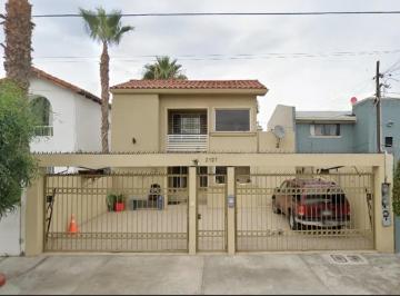 Casa de 4 habitaciones, Tijuana · Casa en Venta en Calle del Volcan, Playas de Tijuana, Costa de Oro, Tijuana B. J.