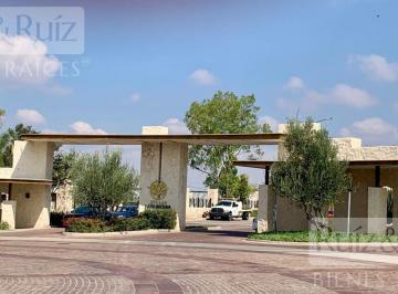 Terreno / Lote · 234m² · Terreno en Fraccionamiento La Valenciana