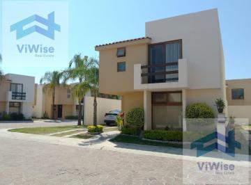 Fachada Lateral · Casa Renta Cumbres de Lago | Juriquilla $19,500