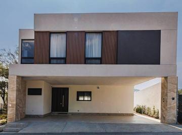 7b6b113d95cc5a867ebda12d3fdb627663e60a77e46e284e4f0e5d911f062dbc · Casa en Venta Montano Residencial, Carretera Nacional, Stgo N. L.