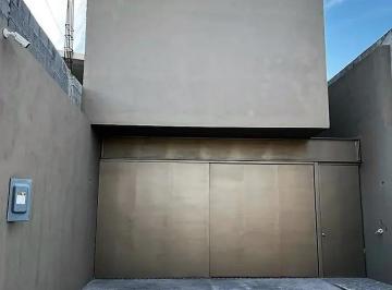 1 · Edificio de Oficina en Venta Corregidora, Centro de San Pedro