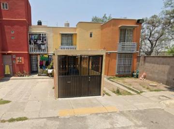 Casa de 2 habitaciones, Cuautitlán · Casa de 60 m² con 2 Recámaras en Venta en Hacienda de Cuautitlán