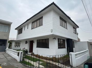 Fachada · Casa en Renta en Ciudad Satélite | Frente a Plaza Satélite a Pasos de Periférico