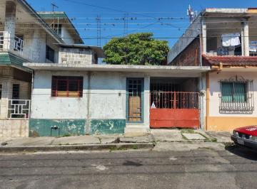 Casa de 3 habitaciones, Fortín · Propiedad Para Invertir en Fortin Centro, Veracruz
