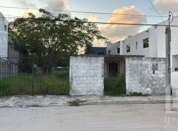 Terreno / Lote · Terreno en Venta Atras del Campo de Beisbol en Col. Tancol