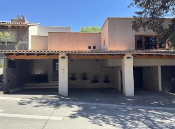 Casa en condominio de 4 habitaciones, Huixquilucan · Casa en Renta en Condominio, Corazón de La Herradura