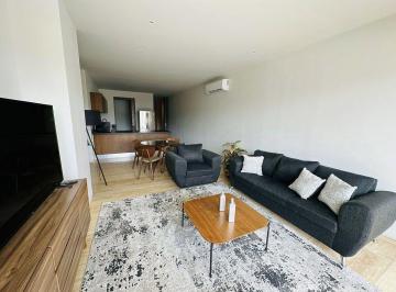 b2bad8020f125850d9a6bc8b8d4f60520c4ea3ac36000f3aef291eb5436a40aa · Departamento Amueblado, con Vista a La Piscina, en Townsquare.