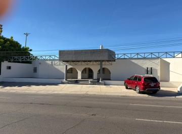 Local comercial de 7 habitaciones, Hermosillo · Taller de 800 m de Terreno 200 de Oficinas