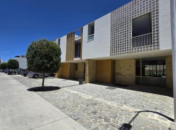 Casa · 193m² · 3 Recámaras · 2 Estacionamientos · Casa en Venta Solares, Zapopan, Jalisco