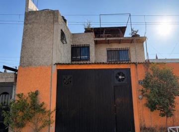Casa de 3 habitaciones, San Pedro Tlaquepaque · Casa - Comercial en Venta, La Guadalupana, Tlaquepaque | Ccv - 2327