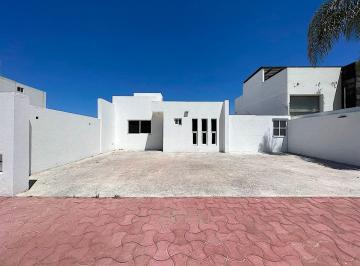 Casa de 2 habitaciones, Querétaro · Casa en Venta - Juriquilla - Queretaro - C2002