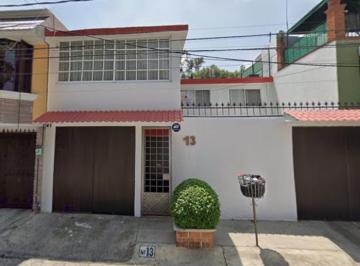 Casa de 4 habitaciones, Naucalpan de Juárez · Casa en Venta en La Llanura #14
