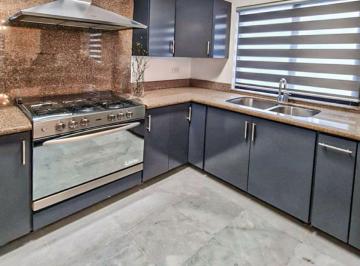 Departamento de 3 habitaciones, Monterrey · Departamento en Renta en San Jerónimo