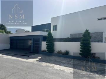 Casa · 3 Recámaras · 3 Estacionamientos · Casa en Valle de Bosquencinos 1era. Etapa
