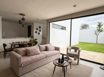 Casa de 2 habitaciones, Mérida · Casa en Venta en Caucel Merida Yucatán