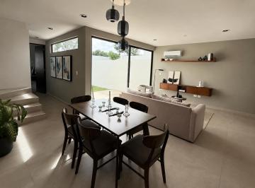 Casa de 2 habitaciones, Mérida · Casa en Venta en Privada Residencial, Caucel 3 Recámaras + Amenidades Exclusivas."