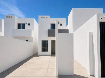 Casa de 2 habitaciones, Mérida · Casa Libre de Gravamen en Venta en Paseos de Merida