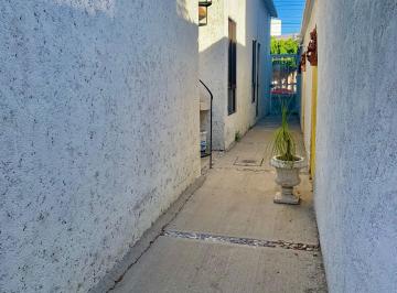 Pasillo exterior · Casa de Una Planta en Tejeda de Muy Amplios Espacios, Patio Trasero C/ Asador