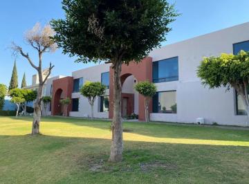 Casa · 131m² · 2 Recámaras · 2 Estacionamientos · Casa en Renta en Morillotla