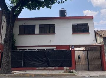Casa uso de suelo de 3 habitaciones, Azcapotzalco · Se Vende Casa con Uso Habitacional con Comercio en Heliopolis Claveria Cdmx