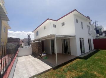 Casa · 250m² · 3 Recámaras · 2 Estacionamientos · Casa en Renta Dentro de Privada Ocoyoacac