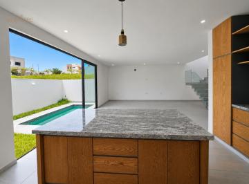 Casa · 254m² · 4 Recámaras · Casa 4 Recámaras con Alberca Privada | Punta Tiburón