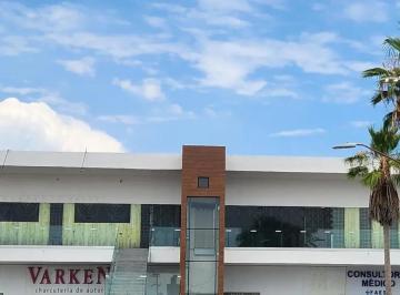 1 · Local en Planta Alta con Excelente Exposicion Blvd Musa