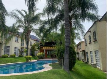 Casa en condominio de 2 habitaciones, Jocotepec · Casa con Alberca en Jocotepec