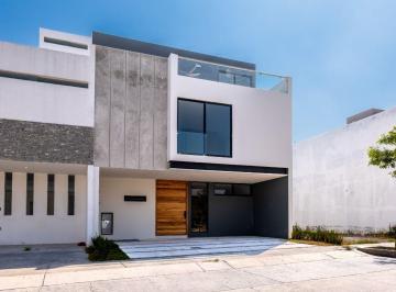Casa en condominio en Venta de 5 habitaciones Fraccionamiento Solares · Casa de 5 Recamaras Solares Altanza Zona Real