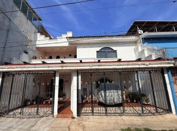 18376f5fe2944541b2f28473eb843788bf03a79f48b2583a10698e9de0f51922 · Casa en Venta en La Tuzania, Zapopan