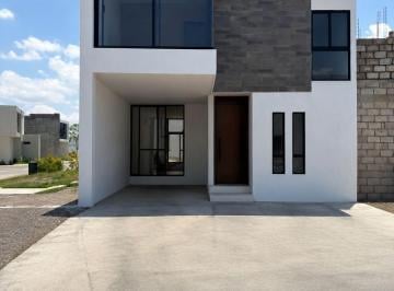 Casa · 128m² · 3 Recámaras · Casa en Venta