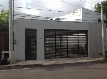 Casa · 400m² · 4 Recámaras · 3 Estacionamientos · Rento Bella Casa 4 Habitaciones en Benito Juarez Norte
