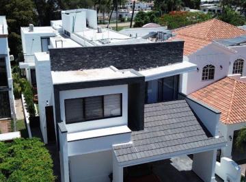 Casa de 4 habitaciones, Mazatlán · Residencia con Vista Al Campo de Golf, Fracc. El Cid, Mazatlán, Sinaloa