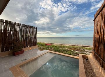 Villa de 3 habitaciones, Telchac Puerto · Casa Frente Al Mar en Puerto Telchac | Alberca, Terraza y Atardeceres Espectacul