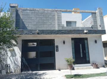 Casa · 2 Recámaras · 1 Estacionamiento · Casa en García