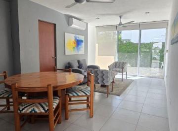 Casa de 2 habitaciones, Mérida · Townhouse Amueblado en Renta | Benito Juárez Norte | Mérida, Yucatán