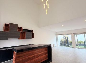 42ba370e3b114dd4aa4850b8f4084fb0b0a9aed25fdbac77e3bd52a6da283485 · "Casa en Venta en La Vista, Querétaro, en Esquina con Roof Garden y Alberca"