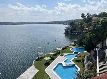 Departamento · 120m² · 3 Recámaras · 2 Estacionamientos · Departamento con Vista y Acceso Al Lago