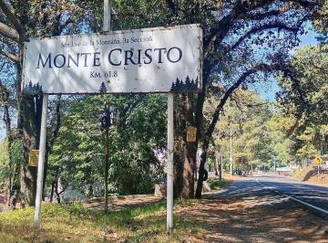 Casa · 120m² · 2 Recámaras · 2 Estacionamientos · Casa en Montecristo