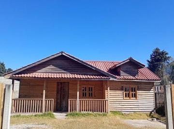 Casa · 110m² · 2 Recámaras · 4 Estacionamientos · Cabaña en Huitzilac