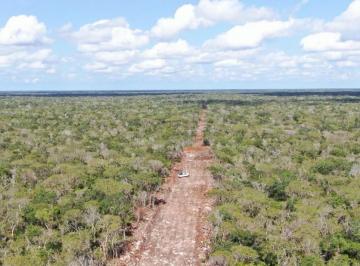 Terreno / Lote · 260000m² · Terreno - Tetiz
