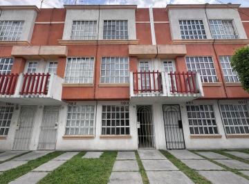Fachada  · Casa de 3 Niveles | 4 Recámaras | Posible Roof Garden | Tecámac