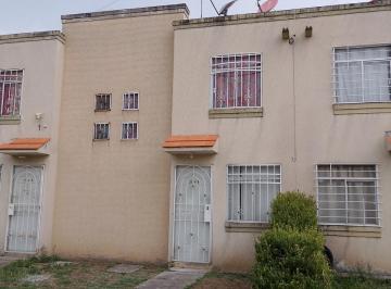 Casa · 58m² · 2 Recámaras · 1 Estacionamiento · Casa en Venta en Chalco Economica de 2 Pisos